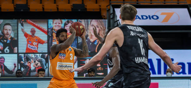 国内外职业 国内外职业