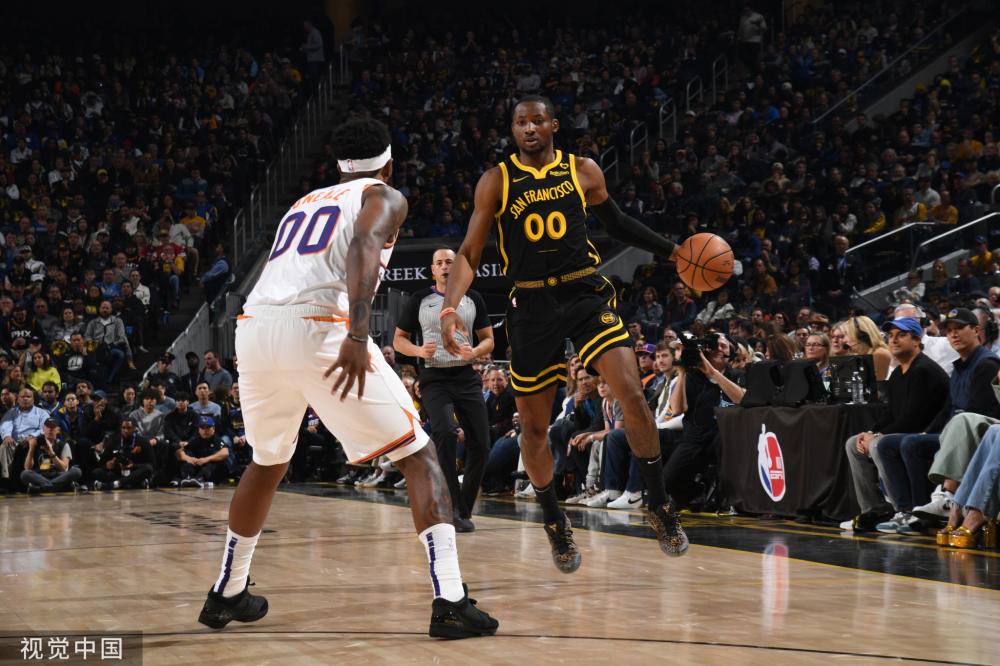 队内明星球 队内明星球